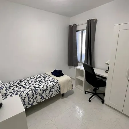Piso Entero En Marq - Castillo, Apartment *